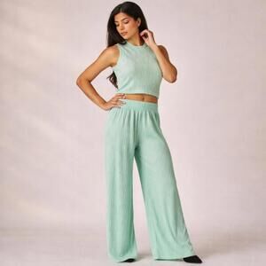 Love Poem Plisse Lounge Set M Mint Green Wide Leg 2pc Spring NWT Pastel Matching